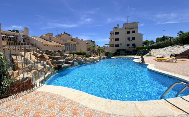 Resale - Villa -
Las Ramblas Golf - Inland