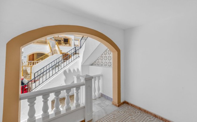 Resale - Apartment -
Torrevieja - El Limonar