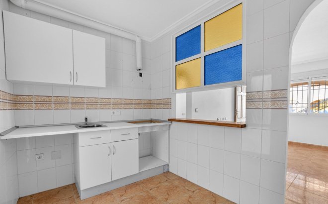 Resale - Apartment -
Torrevieja - El Limonar