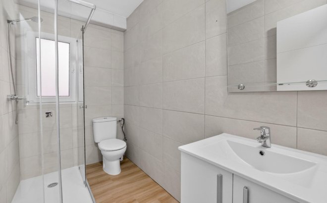 Resale - Apartment -
Torrevieja - Centro