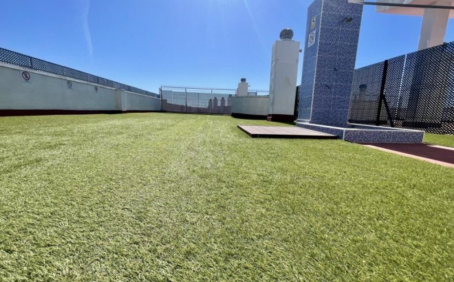 Herverkoop - Penthouse -
Torrevieja - Costa Blanca