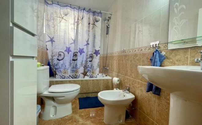 Herverkoop - Penthouse -
Torrevieja - Costa Blanca