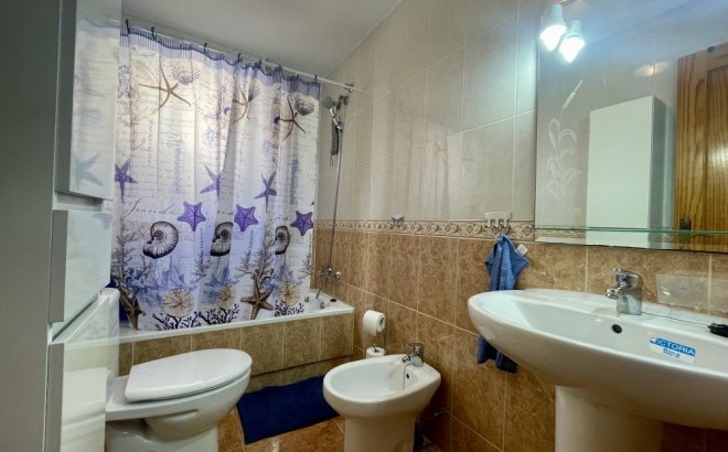 Herverkoop - Penthouse -
Torrevieja - Costa Blanca