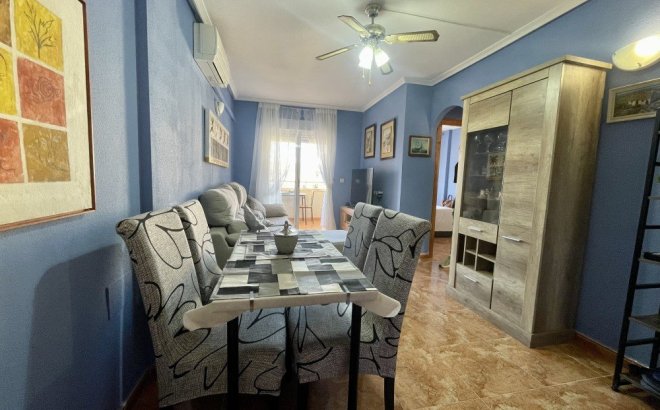 Herverkoop - Penthouse -
Torrevieja - Costa Blanca