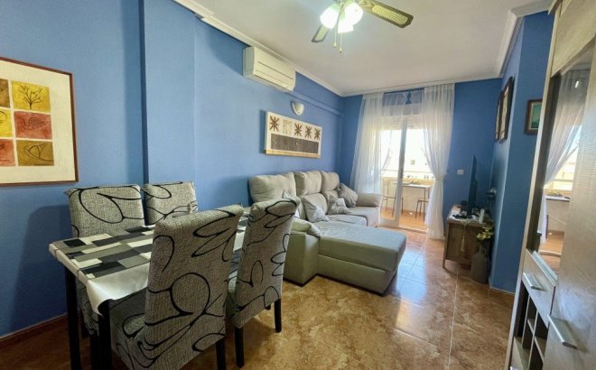 Herverkoop - Penthouse -
Torrevieja - Costa Blanca