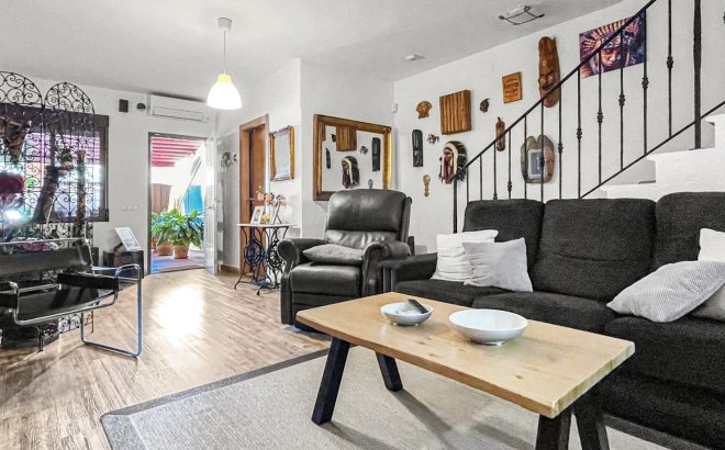 Resale - Town House -
Torrevieja - Costa Blanca
