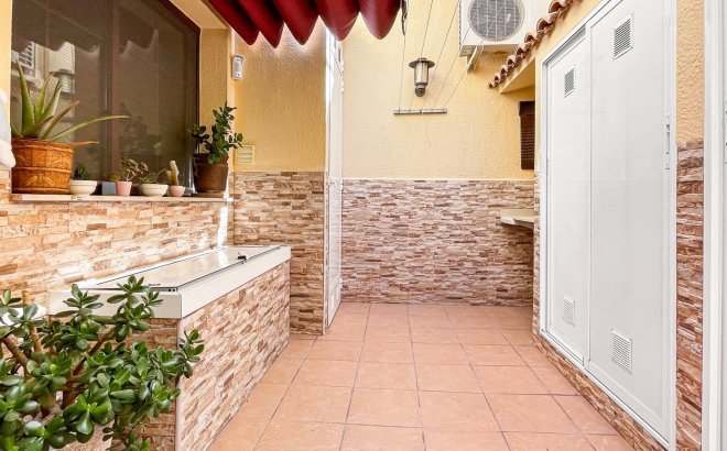 Resale - Town House -
Torrevieja - Costa Blanca
