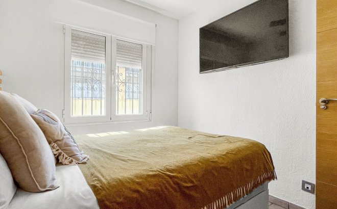 Resale - Town House -
Torrevieja - Costa Blanca