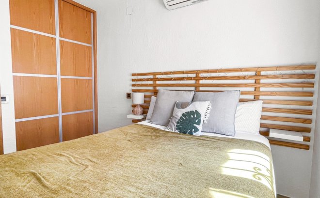 Resale - Town House -
Torrevieja - Costa Blanca