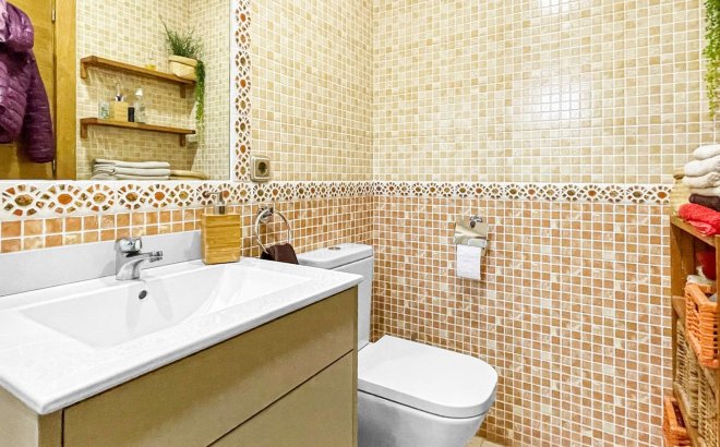 Resale - Town House -
Torrevieja - Costa Blanca
