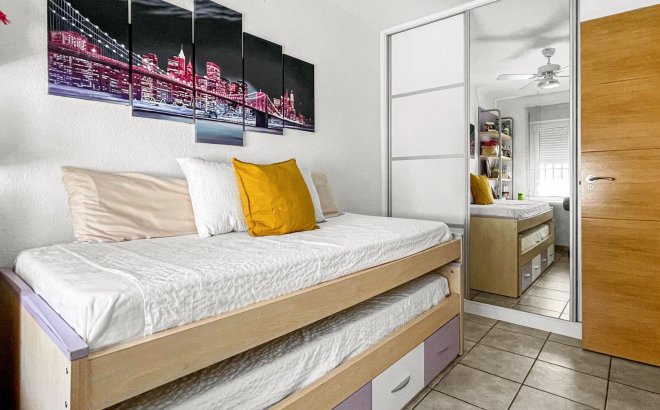 Resale - Town House -
Torrevieja - Costa Blanca