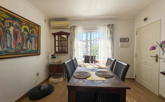Resale - Town House -
Torrevieja - Costa Blanca