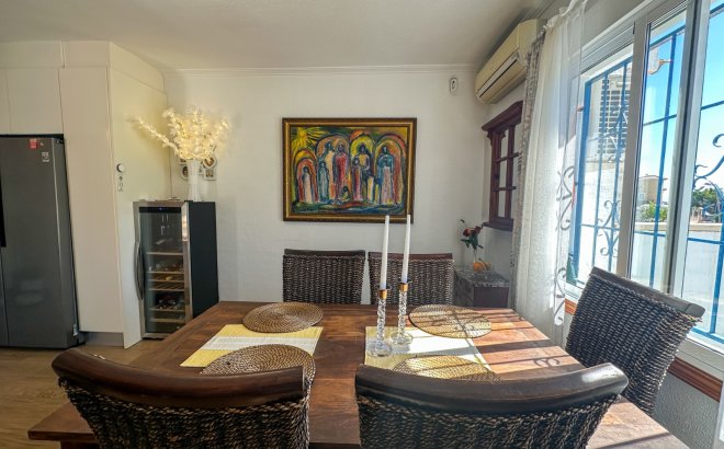Resale - Town House -
Torrevieja - Costa Blanca