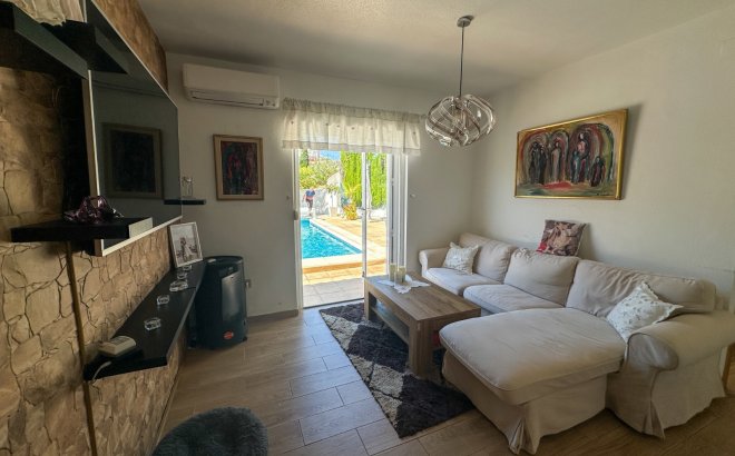 Resale - Town House -
Torrevieja - Costa Blanca