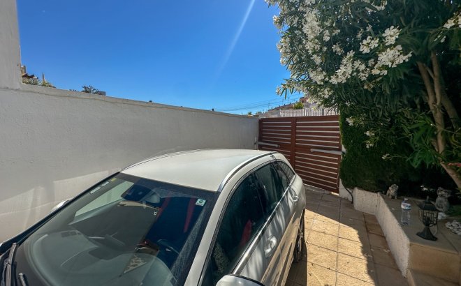 Resale - Town House -
Torrevieja - Costa Blanca