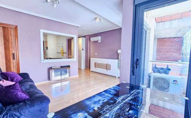 Resale - Apartment -
Torrevieja - PARQUE DE LAS NACIONES