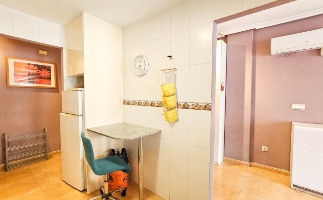Resale - Apartment -
Torrevieja - PARQUE DE LAS NACIONES