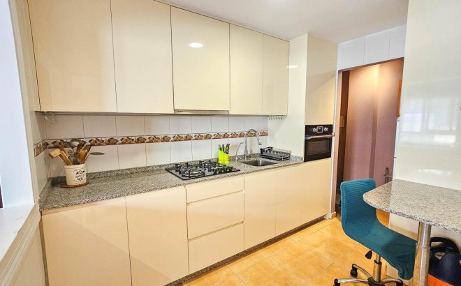 Resale - Apartment -
Torrevieja - PARQUE DE LAS NACIONES