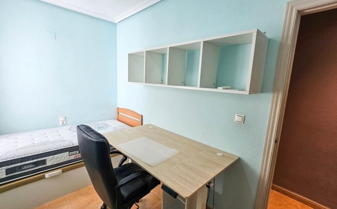 Resale - Apartment -
Torrevieja - PARQUE DE LAS NACIONES