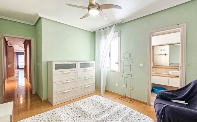 Resale - Apartment -
Torrevieja - PARQUE DE LAS NACIONES