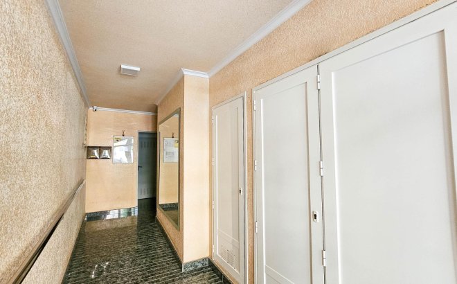 Resale - Apartment -
Torrevieja - PARQUE DE LAS NACIONES