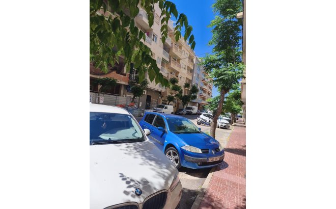 Resale - Apartment -
Torrevieja - PARQUE DE LAS NACIONES