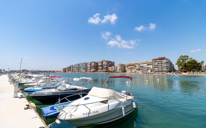 Resale - Apartment -
Torrevieja - PARQUE DE LAS NACIONES