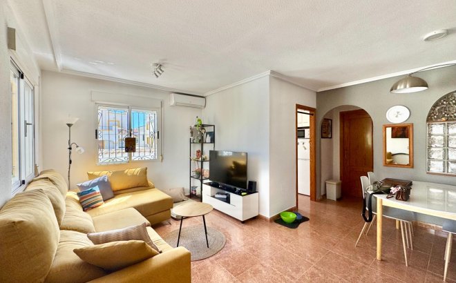 Resale - Town House -
Orihuela Costa - Los Altos