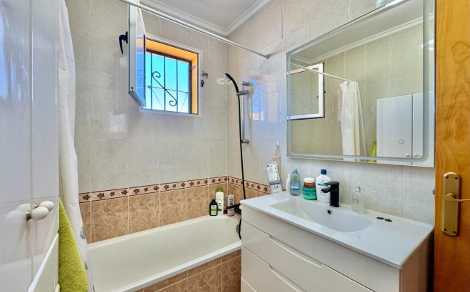 Resale - Town House -
Orihuela Costa - Los Altos
