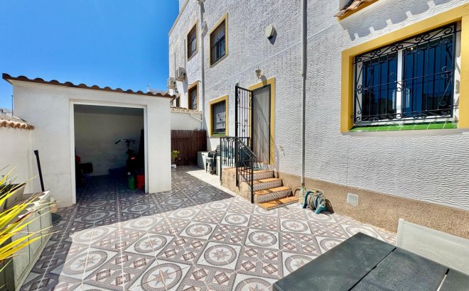 Resale - Town House -
Orihuela Costa - Los Altos