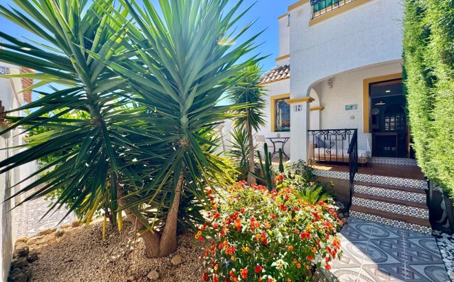 Resale - Town House -
Orihuela Costa - Los Altos