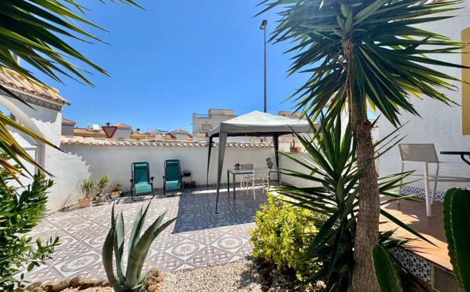 Resale - Town House -
Orihuela Costa - Los Altos