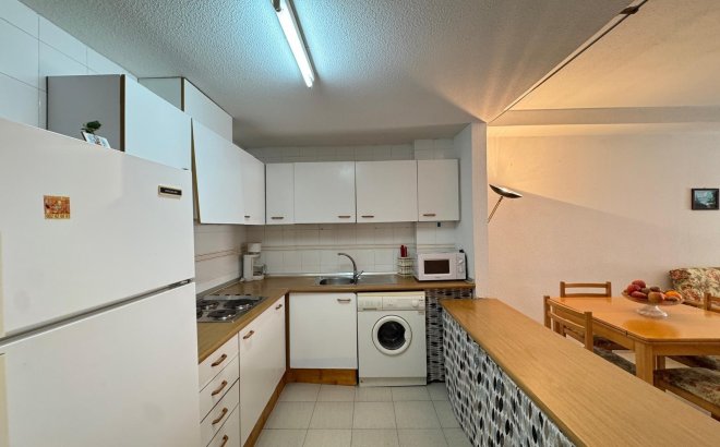 Resale - Apartment -
Torrevieja - Centro