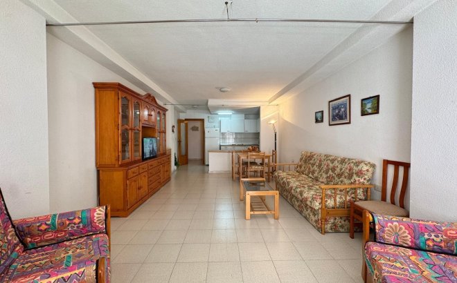 Resale - Apartment -
Torrevieja - Centro