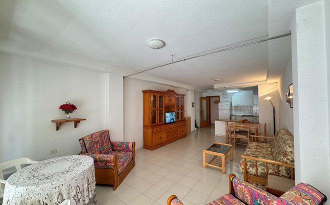 Resale - Apartment -
Torrevieja - Centro