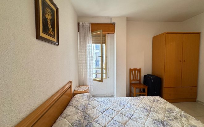 Resale - Apartment -
Torrevieja - Centro