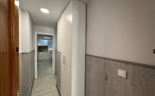 Resale - Apartment -
Torrevieja - Playa del Cura