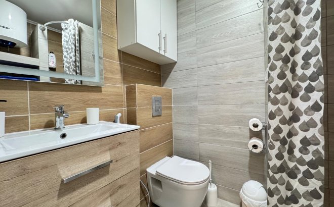 Resale - Apartment -
Torrevieja - Playa del Cura