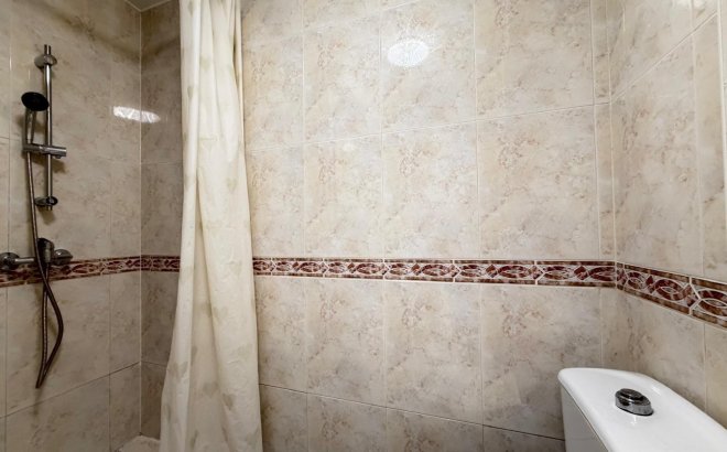 Resale - Apartment -
Torrevieja - Centro