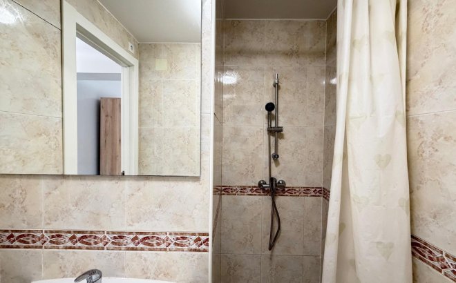 Resale - Apartment -
Torrevieja - Centro