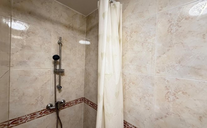 Resale - Apartment -
Torrevieja - Centro