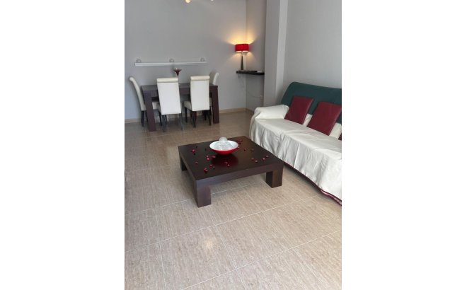 Resale - Apartment -
Torrevieja - Centro
