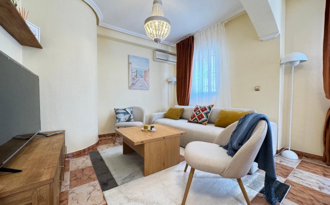 Resale - Town House -
Orihuela Costa - Lomas De Cabo Roig-los Dolses