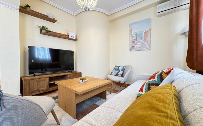 Resale - Town House -
Orihuela Costa - Lomas De Cabo Roig-los Dolses