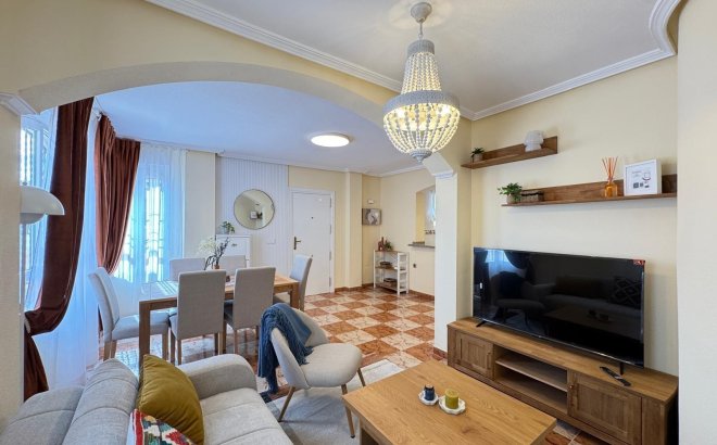 Resale - Town House -
Orihuela Costa - Lomas De Cabo Roig-los Dolses