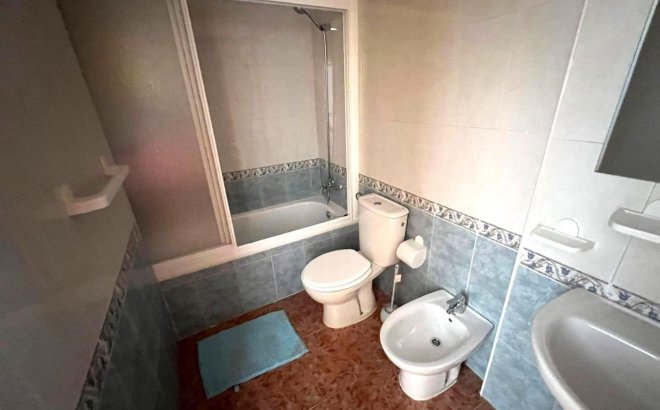 Resale - Bungalow -
Torrevieja - Los Balcones - Los Altos del Edén