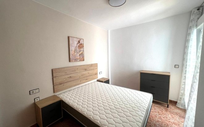 Resale - Bungalow -
Torrevieja - Los Balcones - Los Altos del Edén