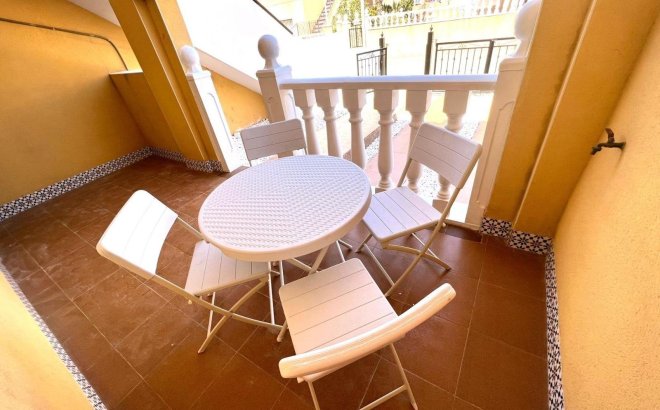 Resale - Bungalow -
Torrevieja - Los Balcones - Los Altos del Edén