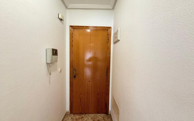 Resale - Apartment -
Torrevieja - Playa del Cura