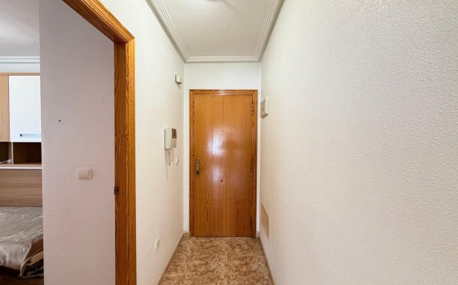Resale - Apartment -
Torrevieja - Playa del Cura